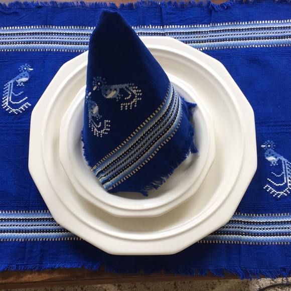 6 Aztec cotton placemats with embroidery birds - Picture 6 of 7